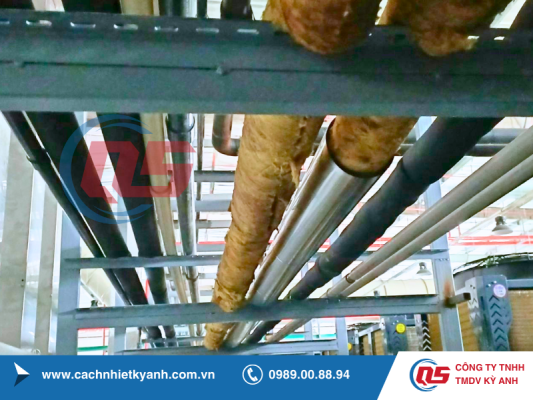 THI CÔNG CÁCH NHIỆT BẰNG BỌT THỦY TINH CELLULAR GLASS TRONG CÁCH NHIỆT LẠNH