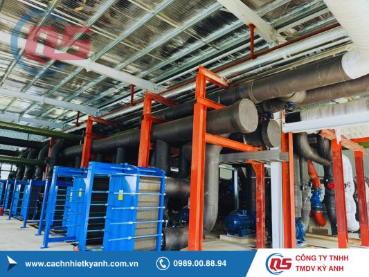 THI CÔNG CÁCH NHIỆT BẰNG BỌT THỦY TINH CELLULAR GLASS TRONG CÁCH NHIỆT LẠNH