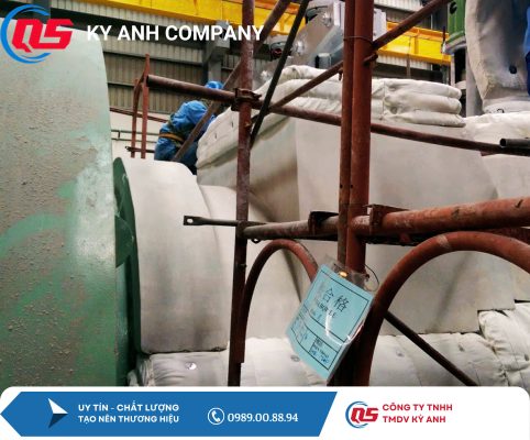 THI CÔNG CÁCH NHIỆT BẰNG BỌT THỦY TINH CELLULAR GLASS TRONG CÁCH NHIỆT LẠNH