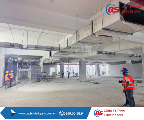 THI CÔNG CÁCH NHIỆT BẰNG BỌT THỦY TINH CELLULAR GLASS TRONG CÁCH NHIỆT LẠNH